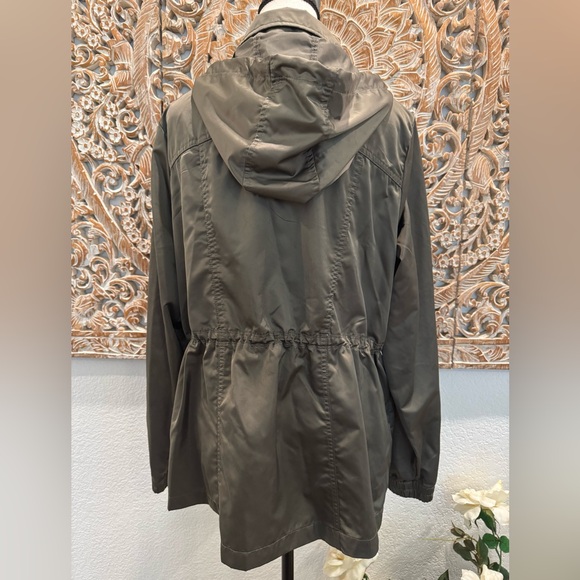 AVIA Army Green Commuter Jacket, Hooded, Zip Front, Lightweight- size L - Picture 4 of 14